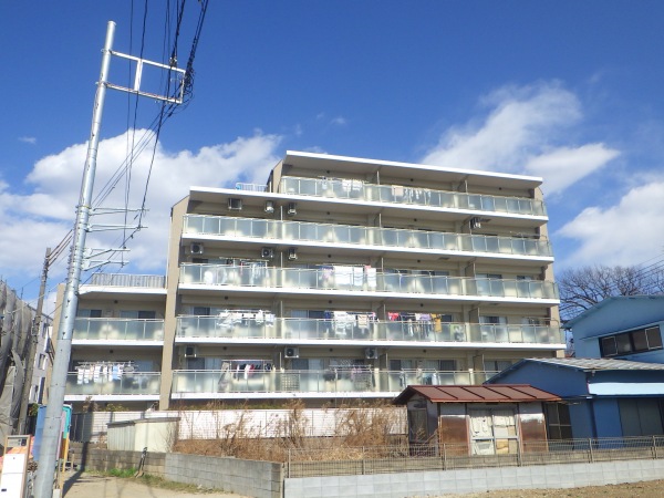 ベルジュール稲城Ⅲ